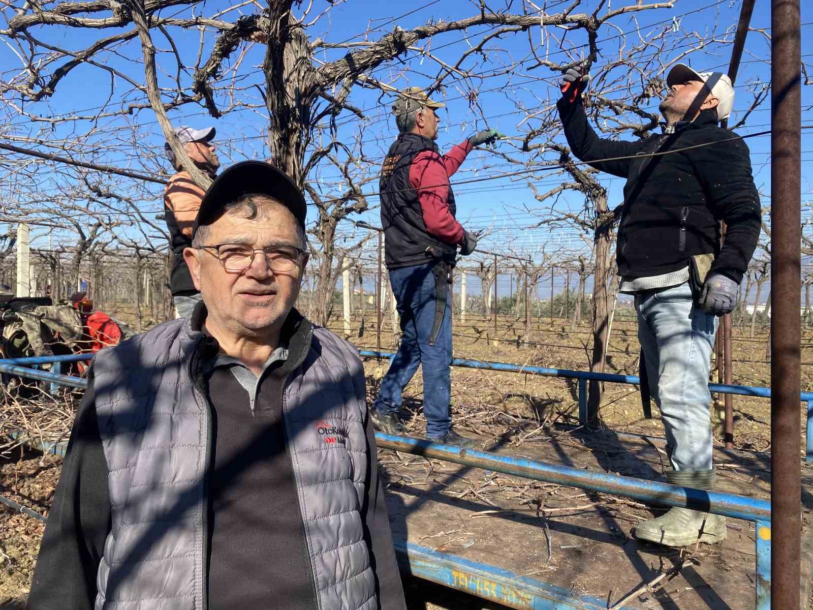 alasehirde yagmur ve kar ciftciye umut oldu 2 hsPhlRKf
