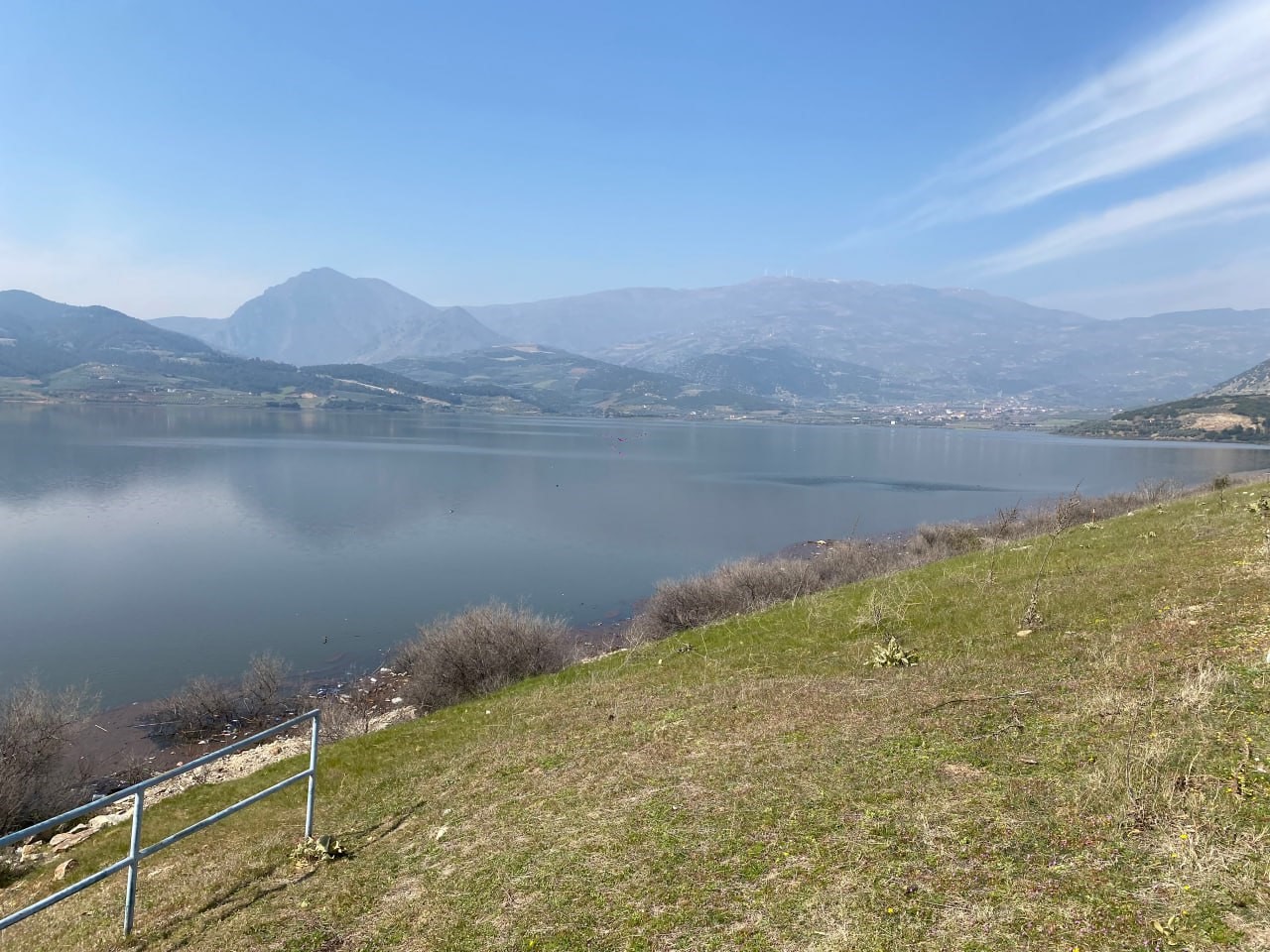alasehirli ciftcilerin su sevinci 2 OAOQ7jjG