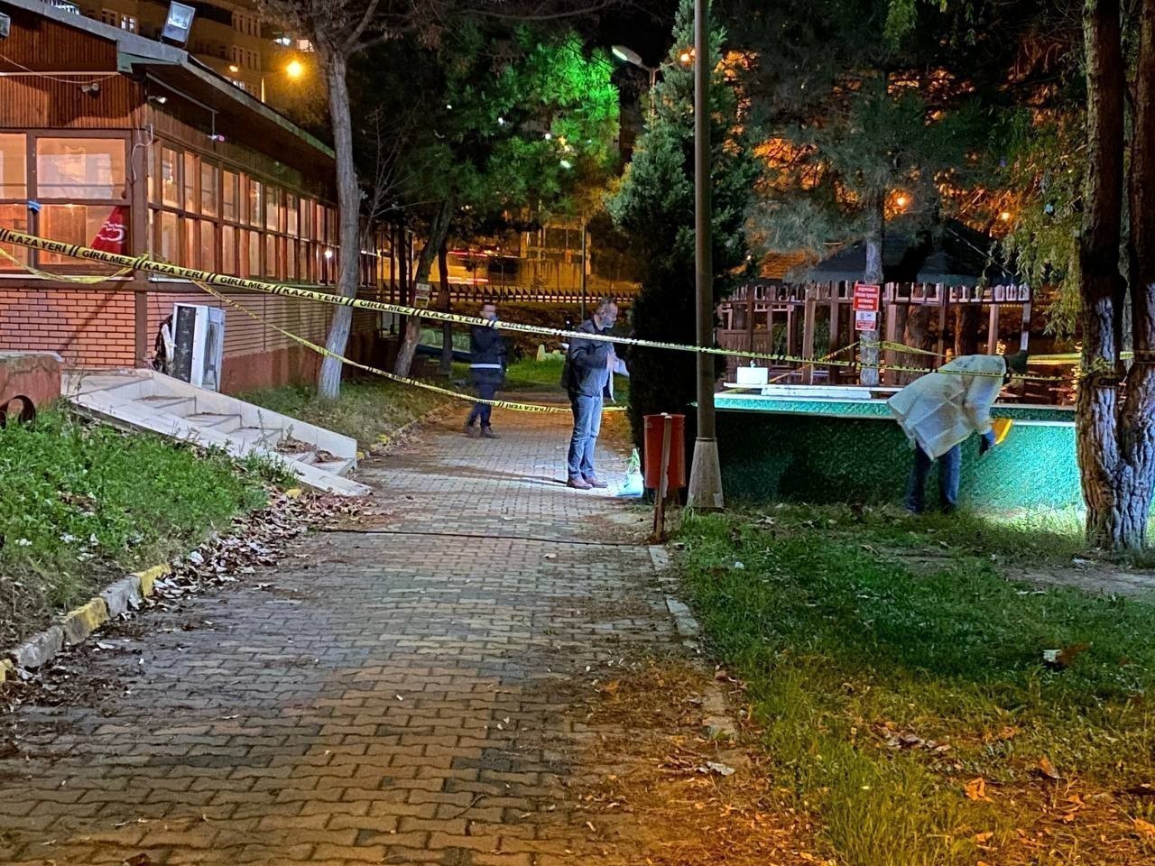 aldatma iddiasiyla esi kiymeti olduren saniga 22 yil hapis 1 kDN8ecuY