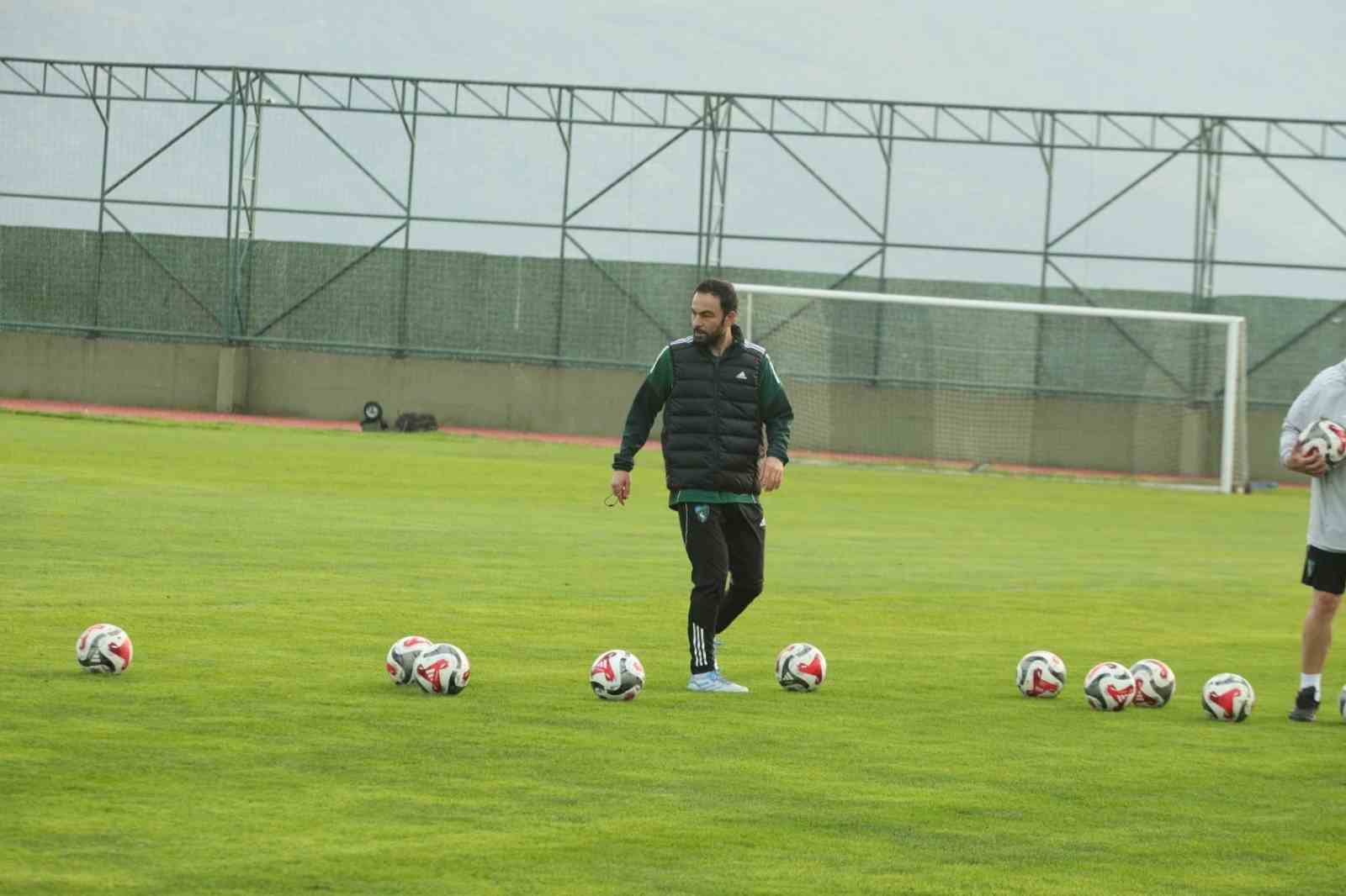 aleksandar jovanovic goztepeye kazanmak icin gidecegiz 10 UgBM54E5