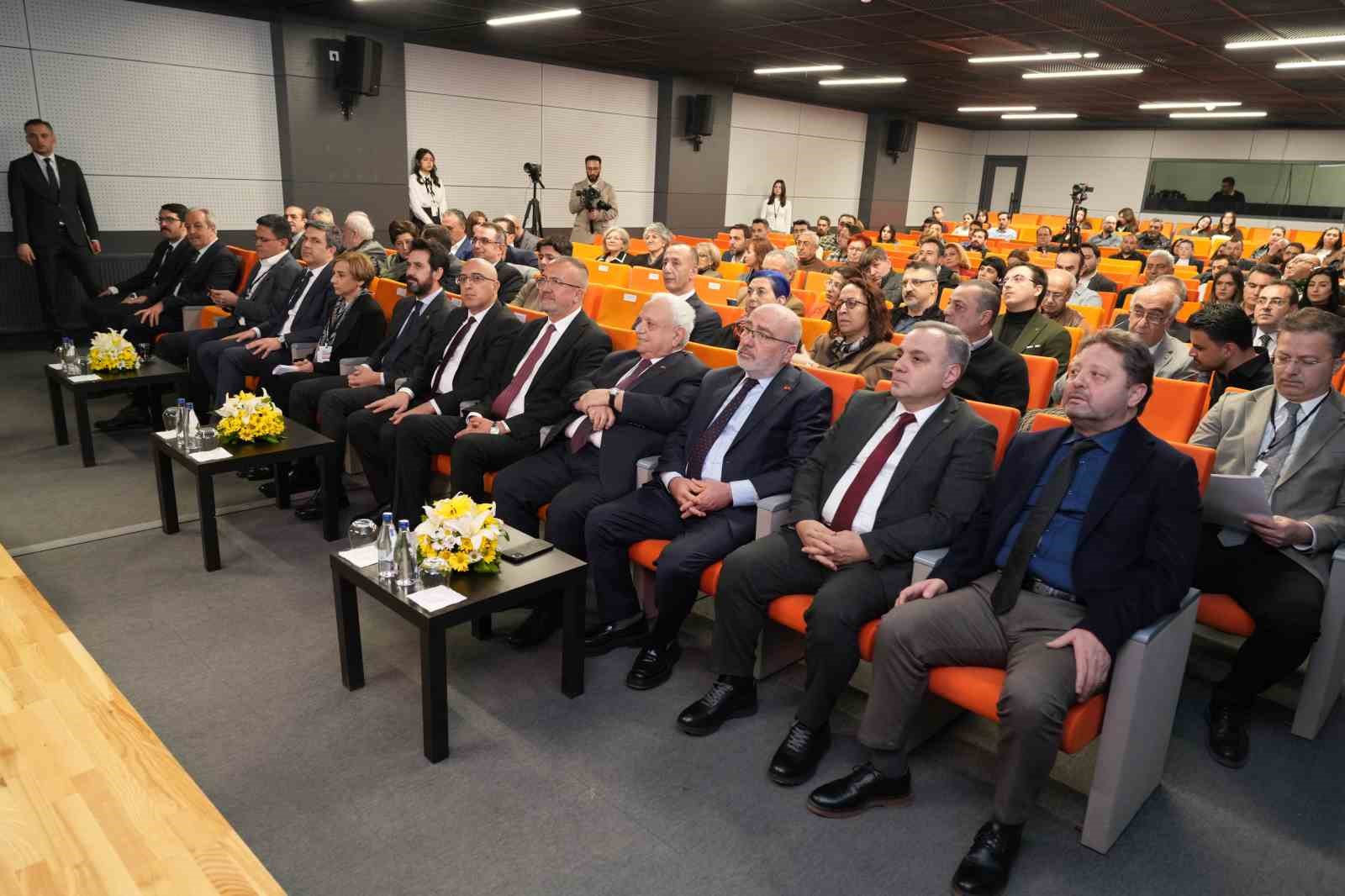alev alatlinin fikir mirasi kapadokya universitesinde yasatiliyor 0 XM8skYjw
