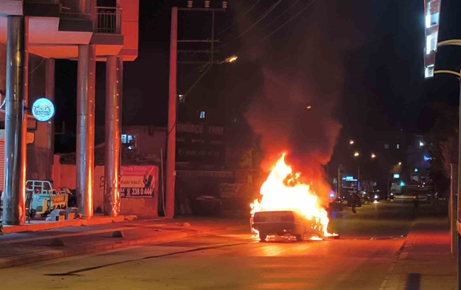 alev topuna donen tofastan geriye demir yigini kaldi 4 m7SeYHAT