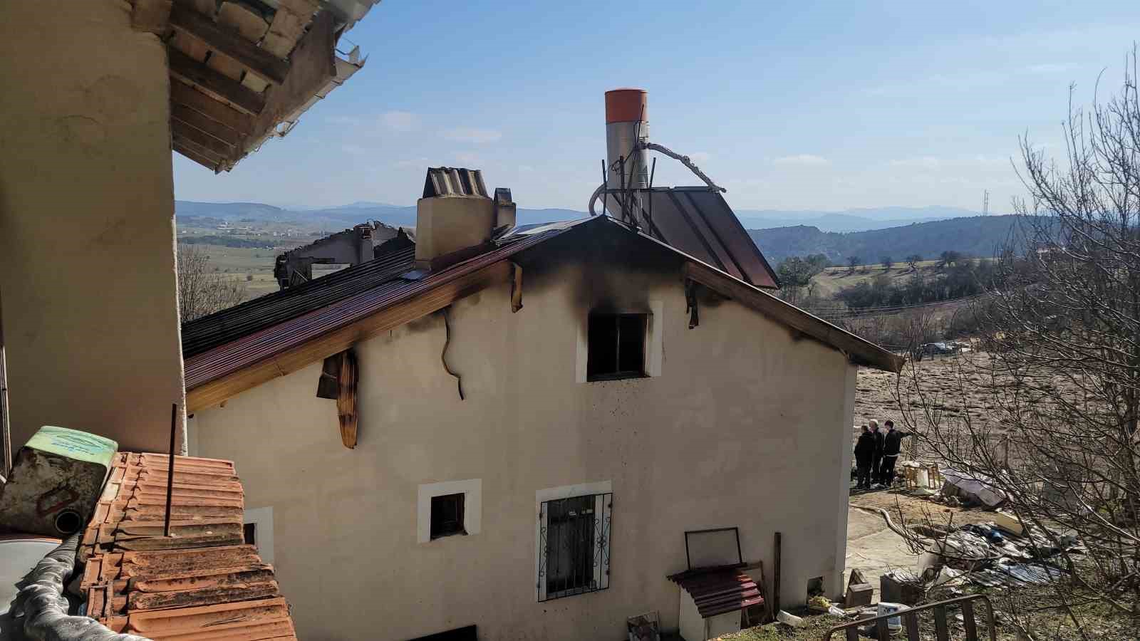 alevlere catidan mudahale etmek isterken yasamini yitirdi 0 2KeKJlRk