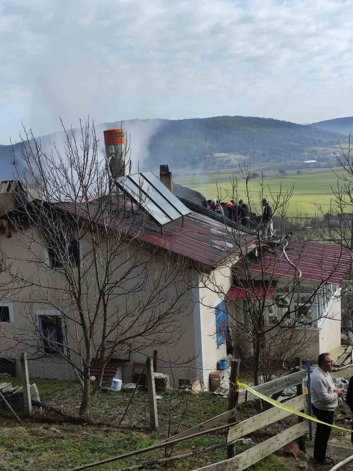 alevlere catidan mudahale etmek isterken yasamini yitirdi 5 kedaw8ST