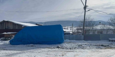 alevlere-teslim-olan-minibusunu-izlerken-kalbine-yenik-dustu-KjRZm3iO.jpg