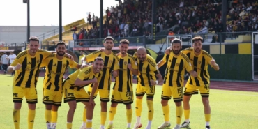 aliaga-fk-hem-savunmasiyla-hem-de-hucumuyla-one-cikiyor-yNivsiBb.jpg
