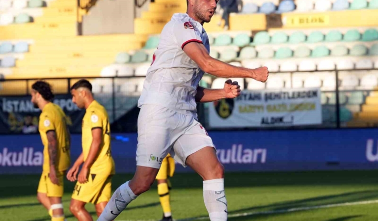 aliaga-fk-oguz-gurbulak-transferinde-sona-geldi-xHw8eAht.jpg