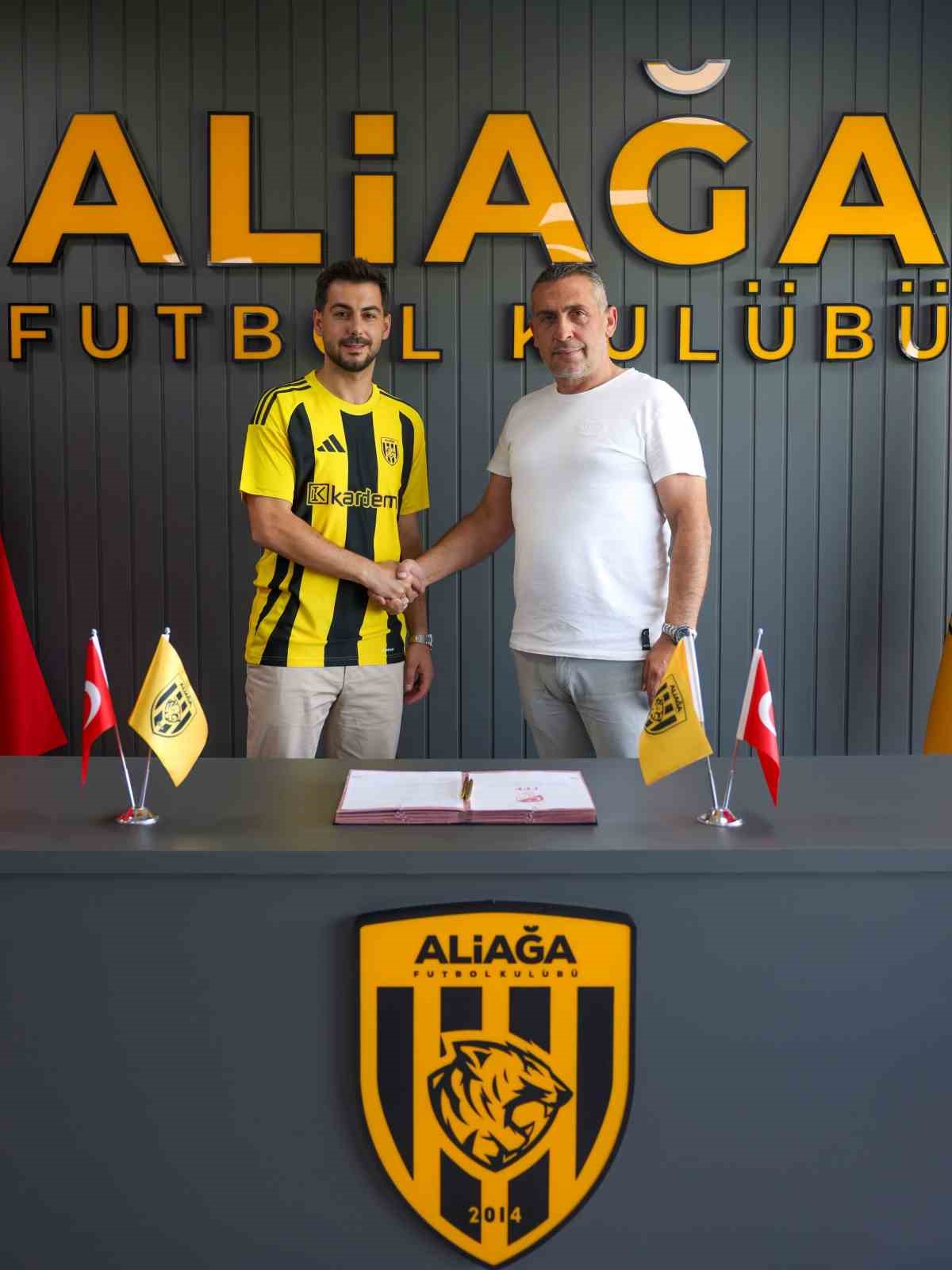 Aliağa FK, Okan Derici ve Batuhan Artarslan’ı kadrosuna kattı 4 aliaga fk okan derici ve batuhan artarslani kadrosuna katti 0 QjFDt5lj