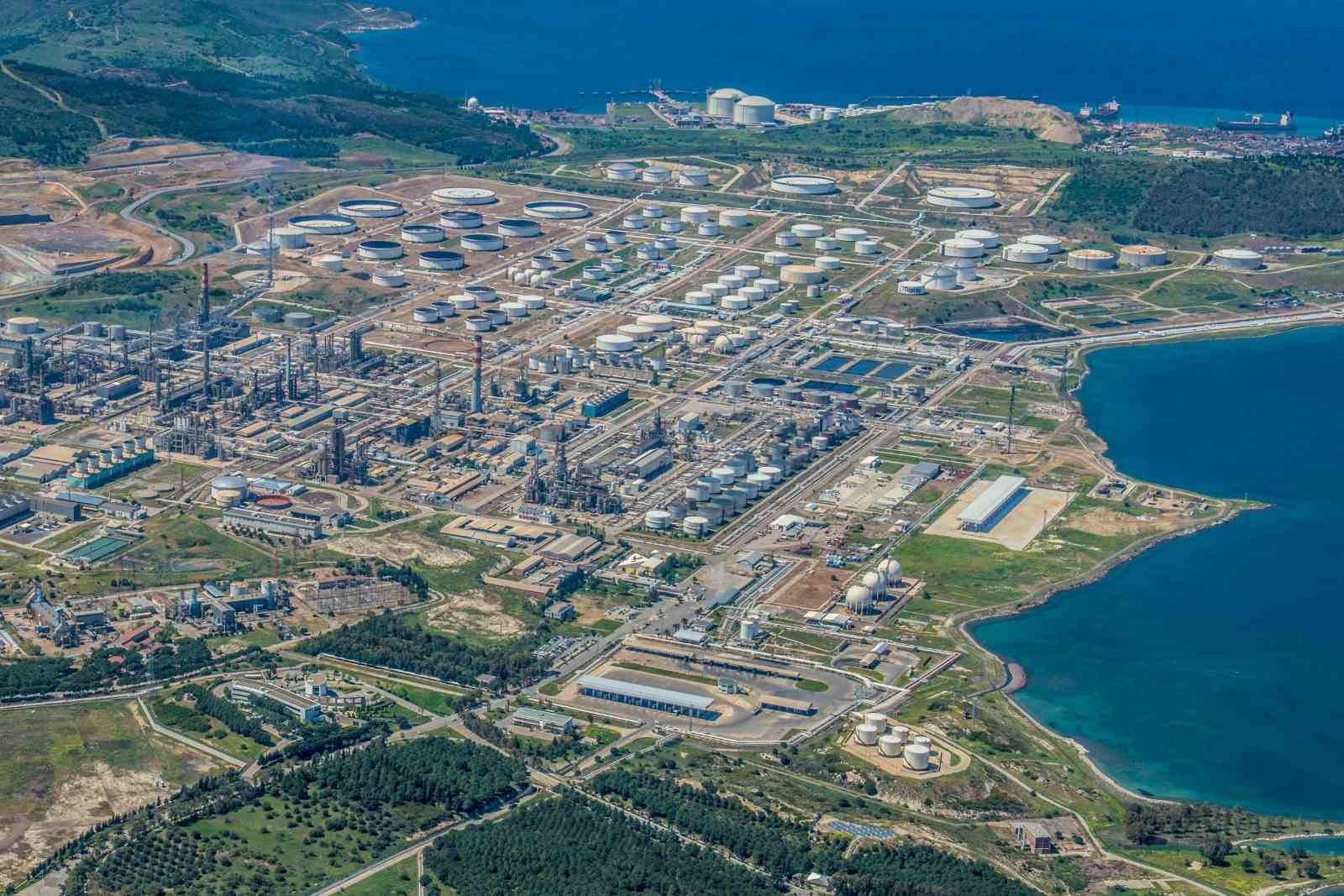 aliaga limanlari dis ticaretin yuzde 55ini tek basina derceklestirdi 3 69ljAnXU