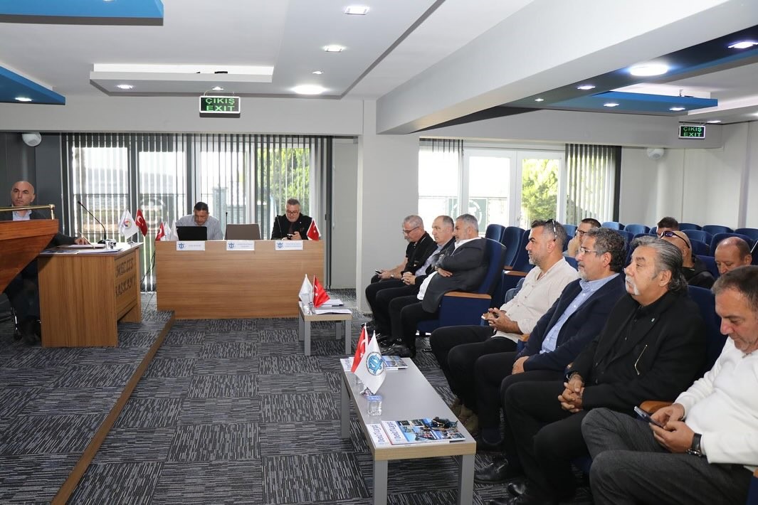 aliaga limanlarinda 73 milyon ton ellecleme yapildi 4 cC18ZuzX