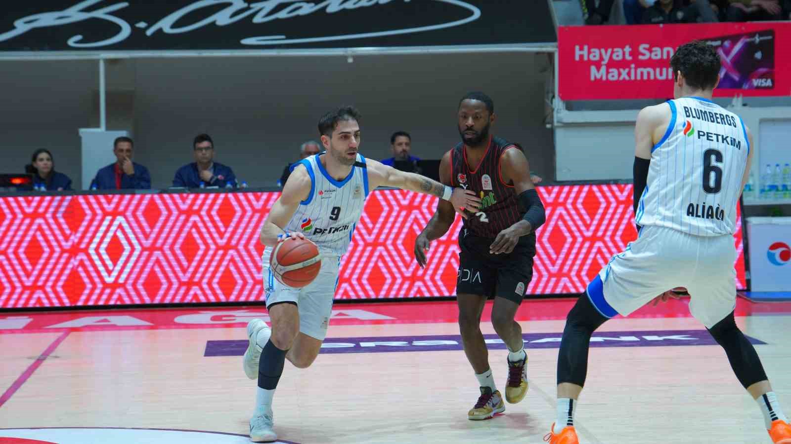aliaga petkimspor ligde kalma durumunu son haftaya birakti 0 4JihHyVJ