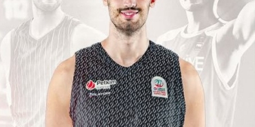 aliaga-petkimspor-yigit-onani-kadrosuna-katti-phOZ9bSw.jpg