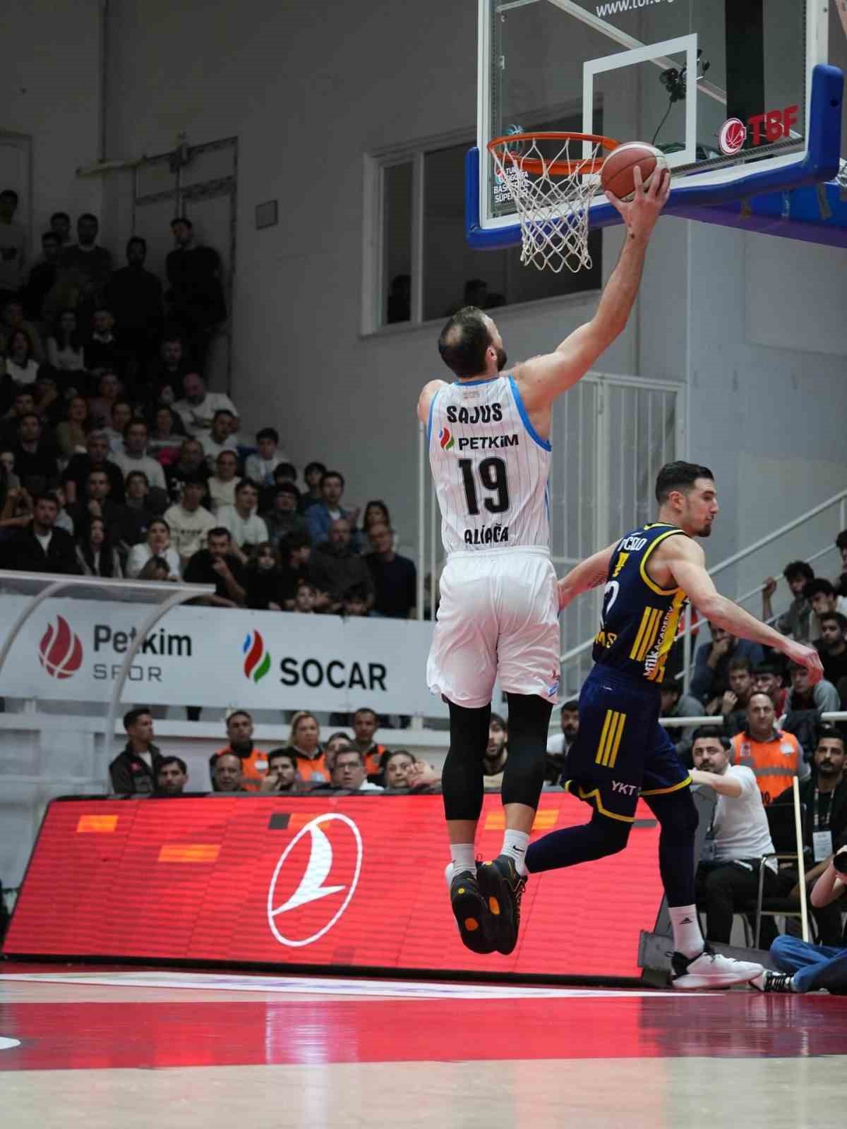 aliaga petkimsporda martynas sajus ile yollar ayrildi 0 CwFXhgNt