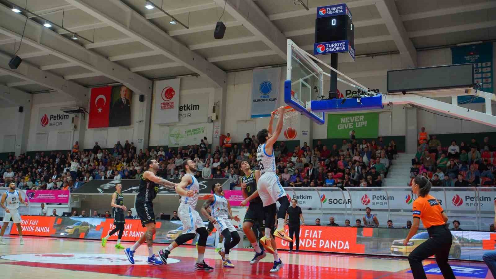 aliaga petkimspordan ust uste ikinci deplasman galibiyeti 0 84kVy46G
