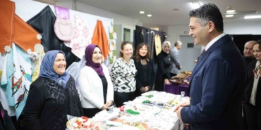 aliaga-tupras-halk-egitimi-merkezinden-yeni-yil-sergisi-g2yqnqfL.jpg