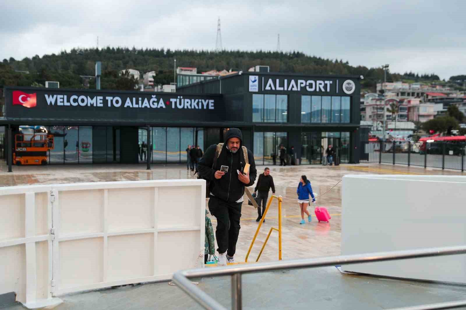 aliaport deniz yolcu iskelesinde ilk sefer yapildi 9 2UZagTdS