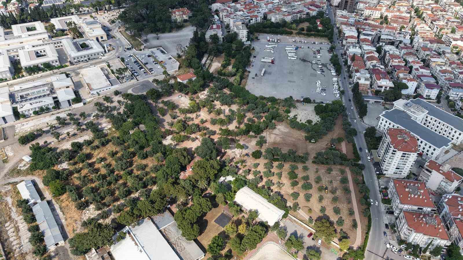 aliberti kosku kent parkina donusuyor 0 3sRsSkiF