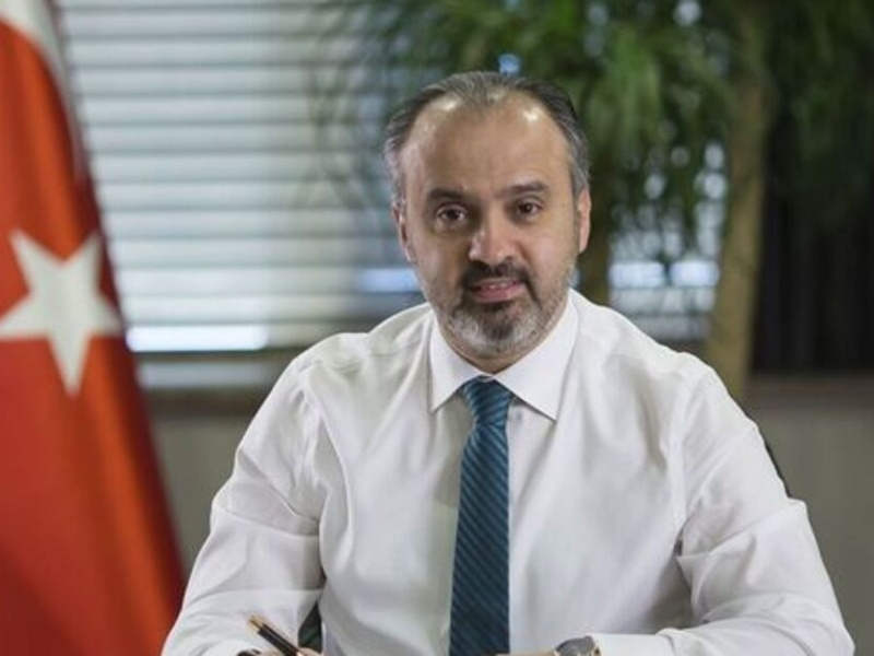 alinur aktaş