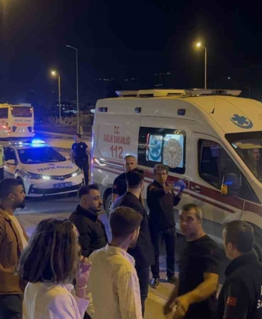 alisveris-yapip-evine-giderken-motosikletin-carptigi-kadin-yaralandi-AjC6OvEs.jpg