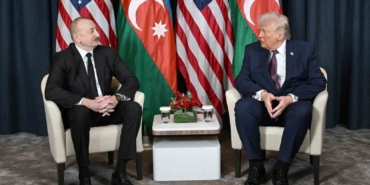 aliyev-trump-ile-bir-araya-geldi-T4dauFOx.jpg