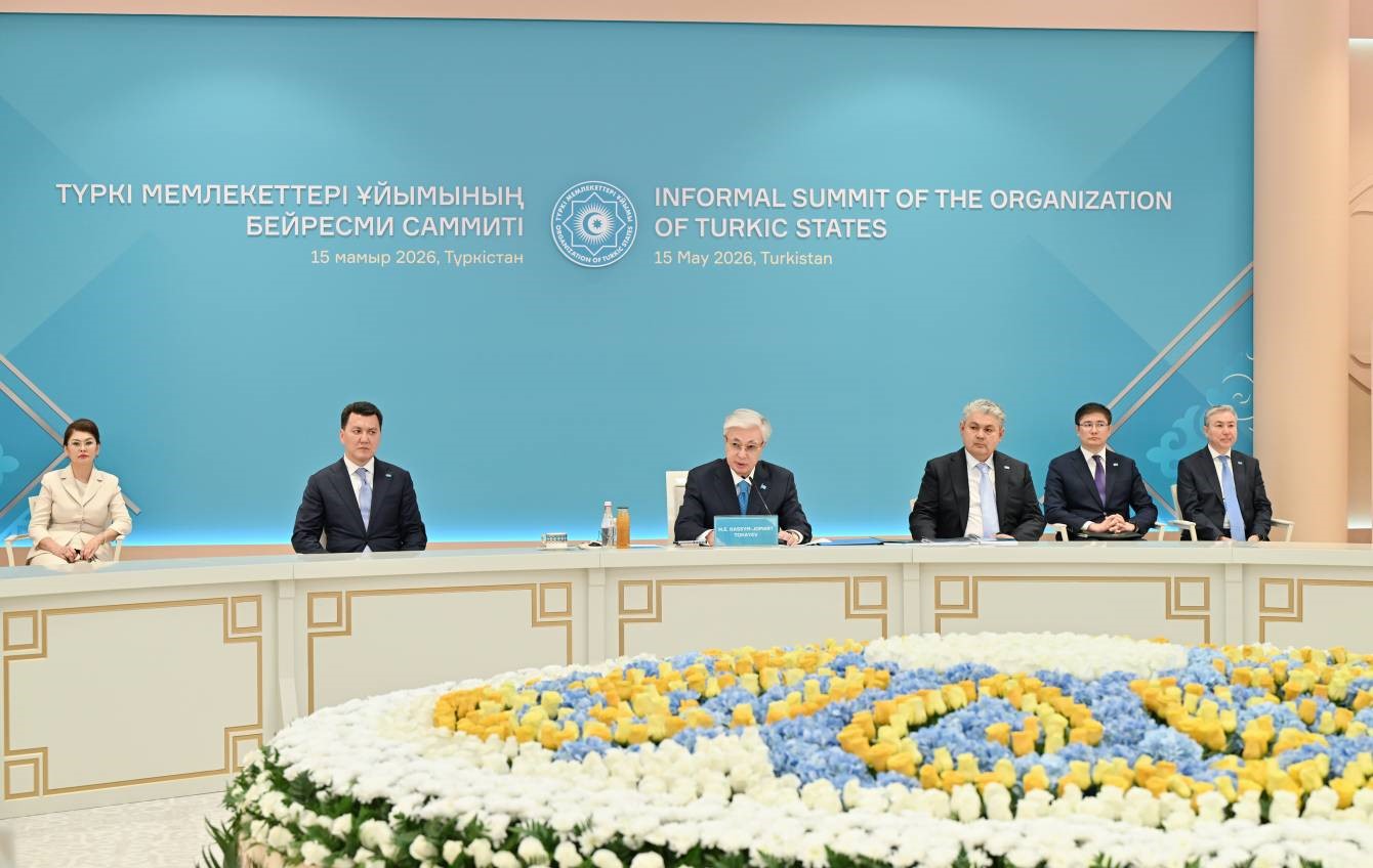 aliyev turk dunyasi 21 yuzyilin etkili jeopolitik guc merkezlerinden birine donusmelidir 4
