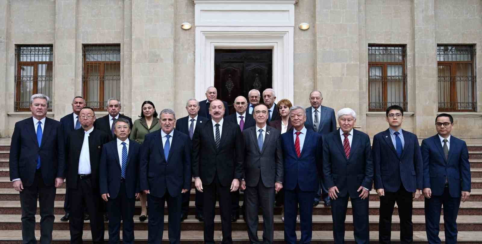 Aliyev: "Zengin tarihimiz uzun yıllar boyunca Ermenistan tarafından bozulmuştur" 4 aliyev zengin tarihimiz uzun yillar boyunca ermenistan tarafindan bozulmustur 0 EvCSYLMJ