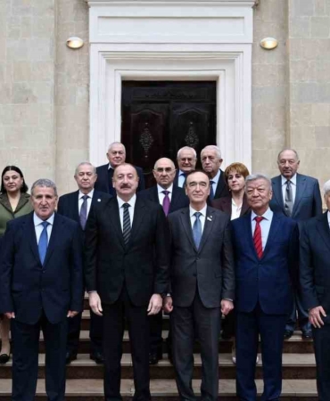 aliyev-zengin-tarihimiz-uzun-yillar-boyunca-ermenistan-tarafindan-bozulmustur-IhGdvRV4.jpg