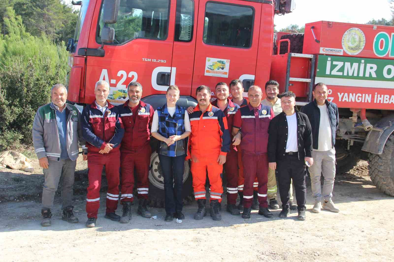 alj turkiye izmirde 312 bin fidani toprakla bulusturdu 2 bOp9kTOY