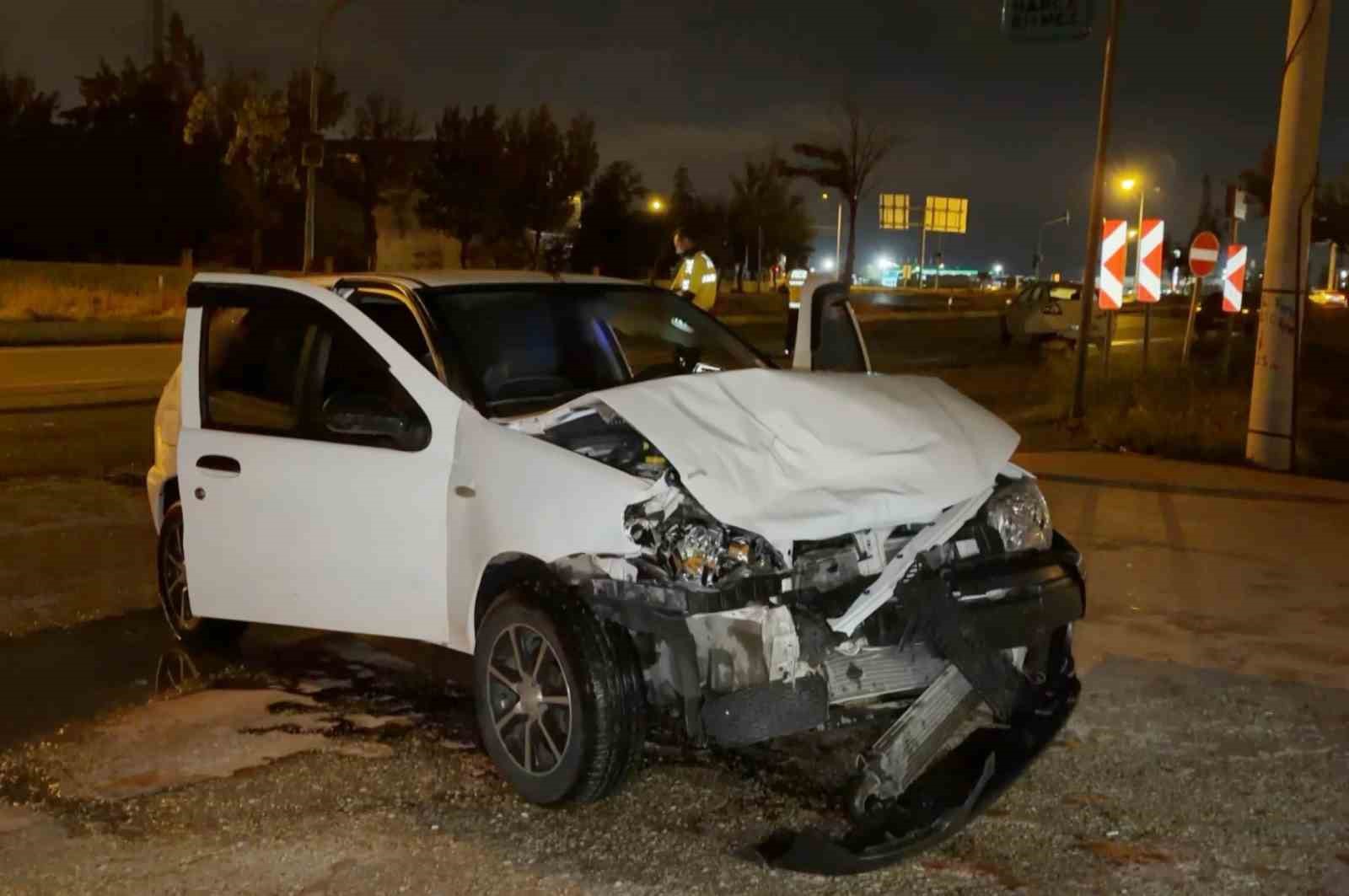 alkol alip kaza yapti her seyi unuttu ama esini unutmadi 2 Hv9wkyQc