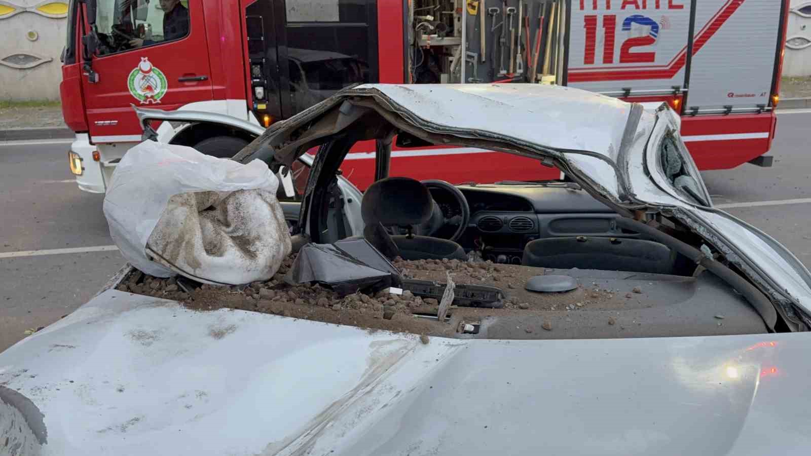 alkolden islem yapilan surucu yeniden direksiyona gecip kaza yapti 4 yarali 4