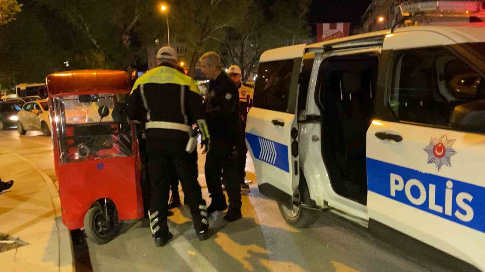 Alkollü araç kullanan sürücüye toplam 92 bin 500 lira ceza 8 alkollu arac kullanan surucuye toplam 92 bin 500 lira ceza 4 r8IzAdsn