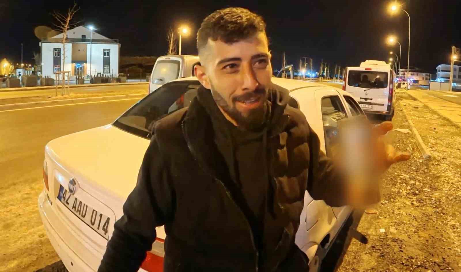 alkollu arac kullanirken yakalandi ehliyetine el konulunca arac basinda icmeyi surdurdu 3 iVbdV8Ii