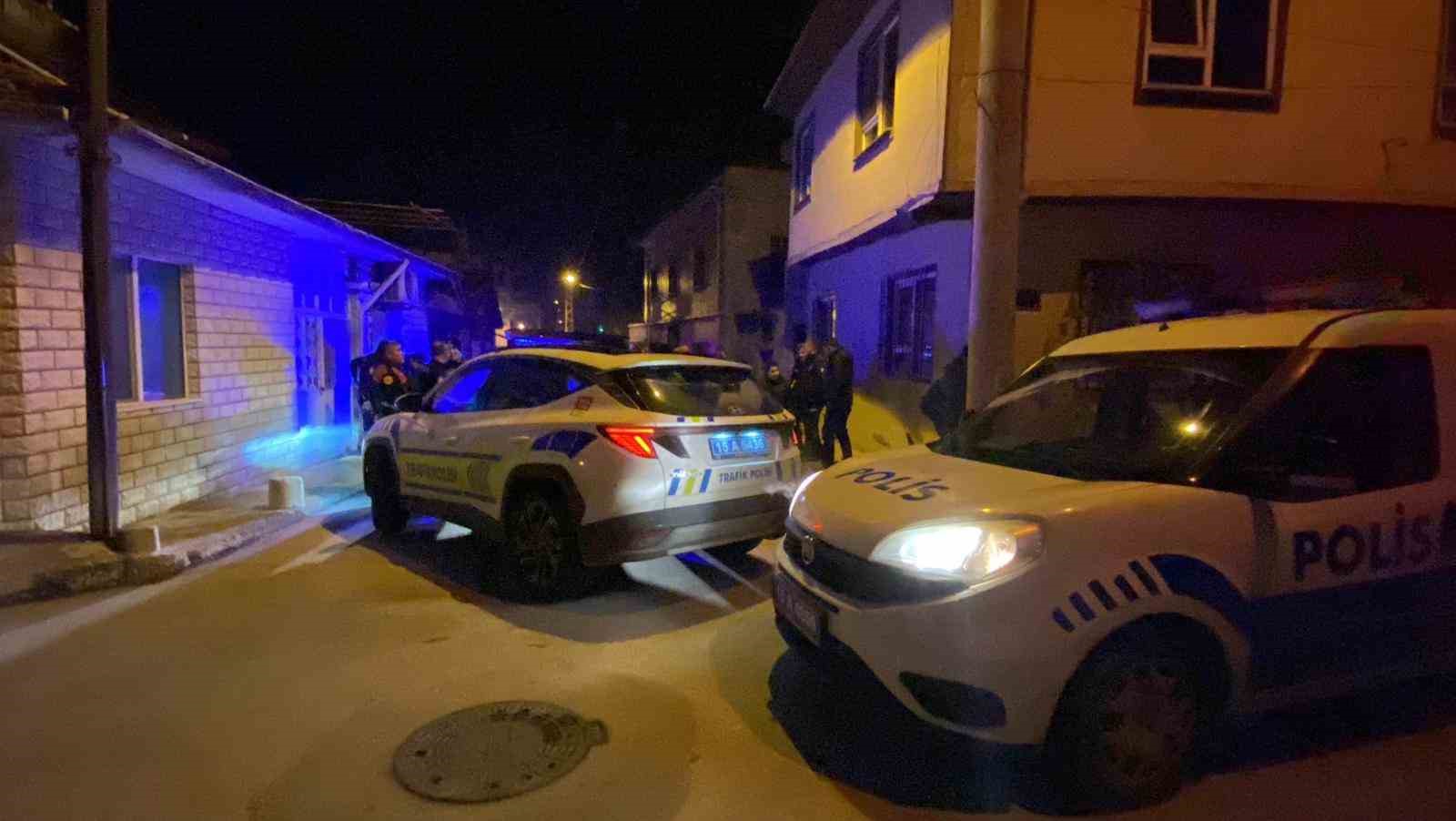 alkollu surucu 2 araca carparak kacti yakalaninca ekiplere zor anlar yasatti 1