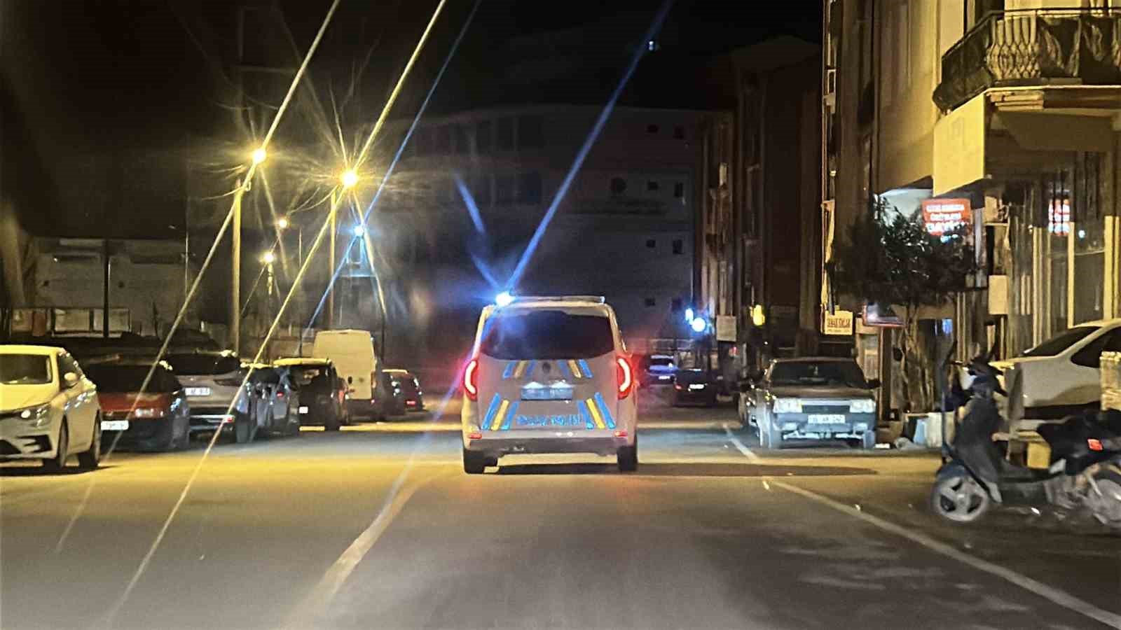 Alkollü sürücü 3 günde iki kez polisten kaçtı, yaklaşık 100 bin lira cezayı yedi 7 alkollu surucu 3 gunde iki kez polisten kacti yaklasik 100 bin lira cezayi yedi