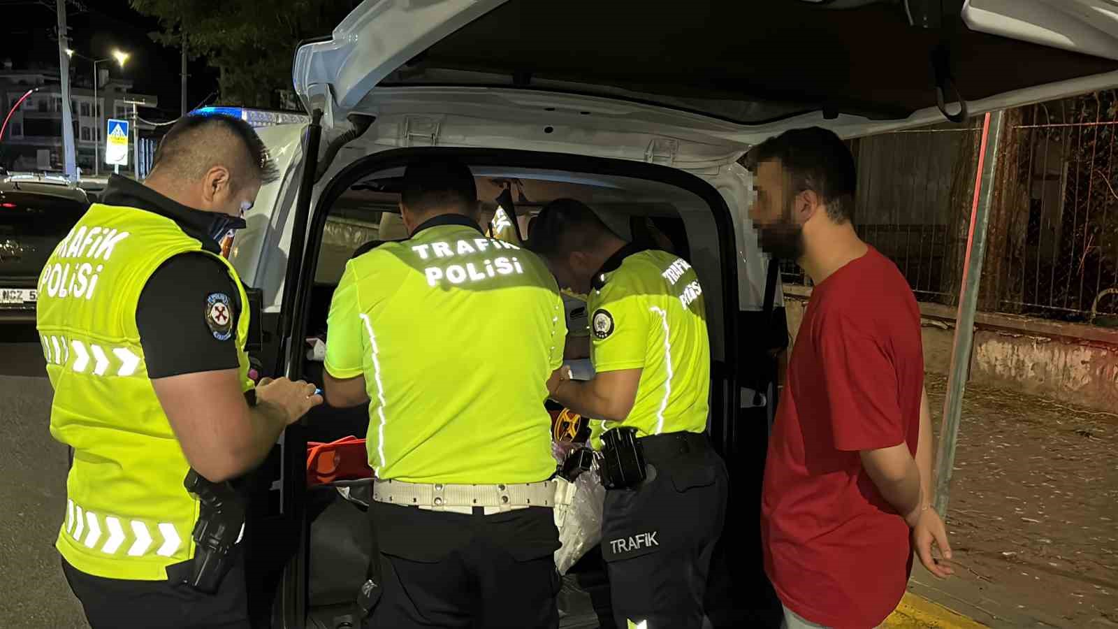 alkollu surucu ile polisin nefes kesen kovalamacasi kamerada 4 9IF9q4kJ