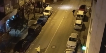 alkollu-surucu-once-aracla-sonra-kosarak-kacti-polis-havaya-defalarca-ates-acti-yine-durmadi-gCDziBqF.jpg