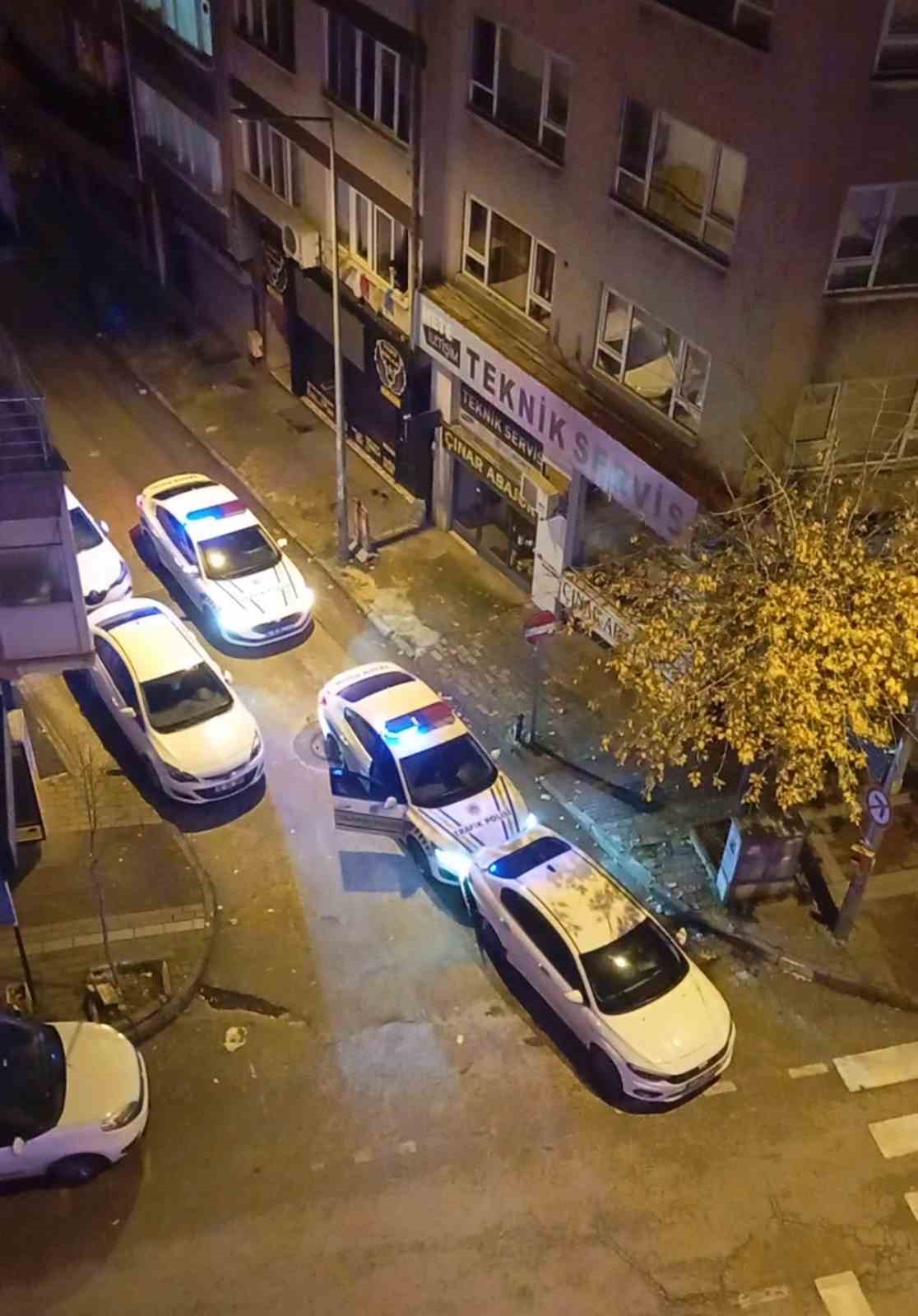 alkollu surucu once aracla sonra kosarak kacti polis havaya defalarca ates acti yine durmadi