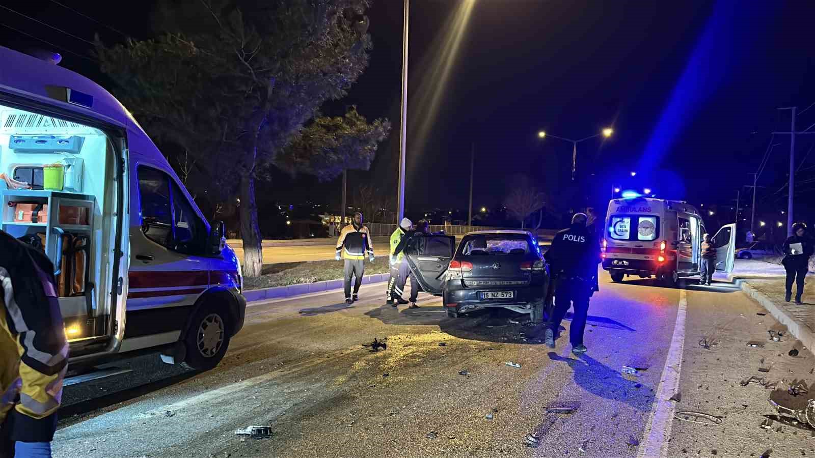 alkollu surucu ortaligi savas alanina cevirdi 2 yarali 1 u23slOhf