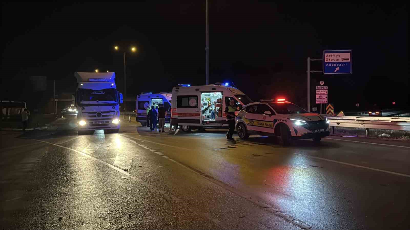 alkollu surucunun karistigi kazada 4 kisi yaralandi 1 nXQaj4jj