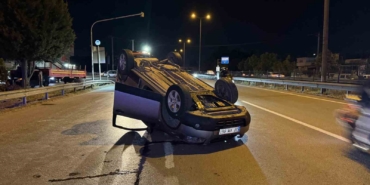 alkollu-surucunun-karistigi-kazada-4-kisi-yaralandi-DPWDFNEh.jpg