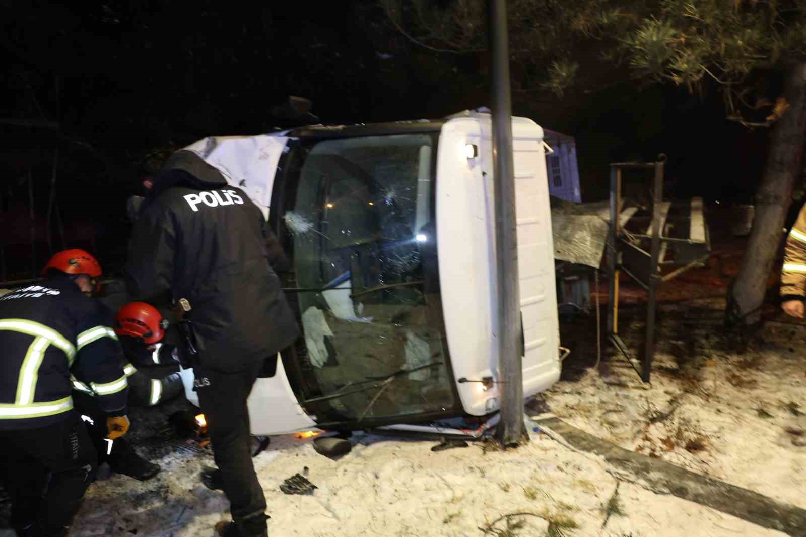 alkollu surucuye surucu oldugunu polisler hatirlatti 0 kum9yZZw
