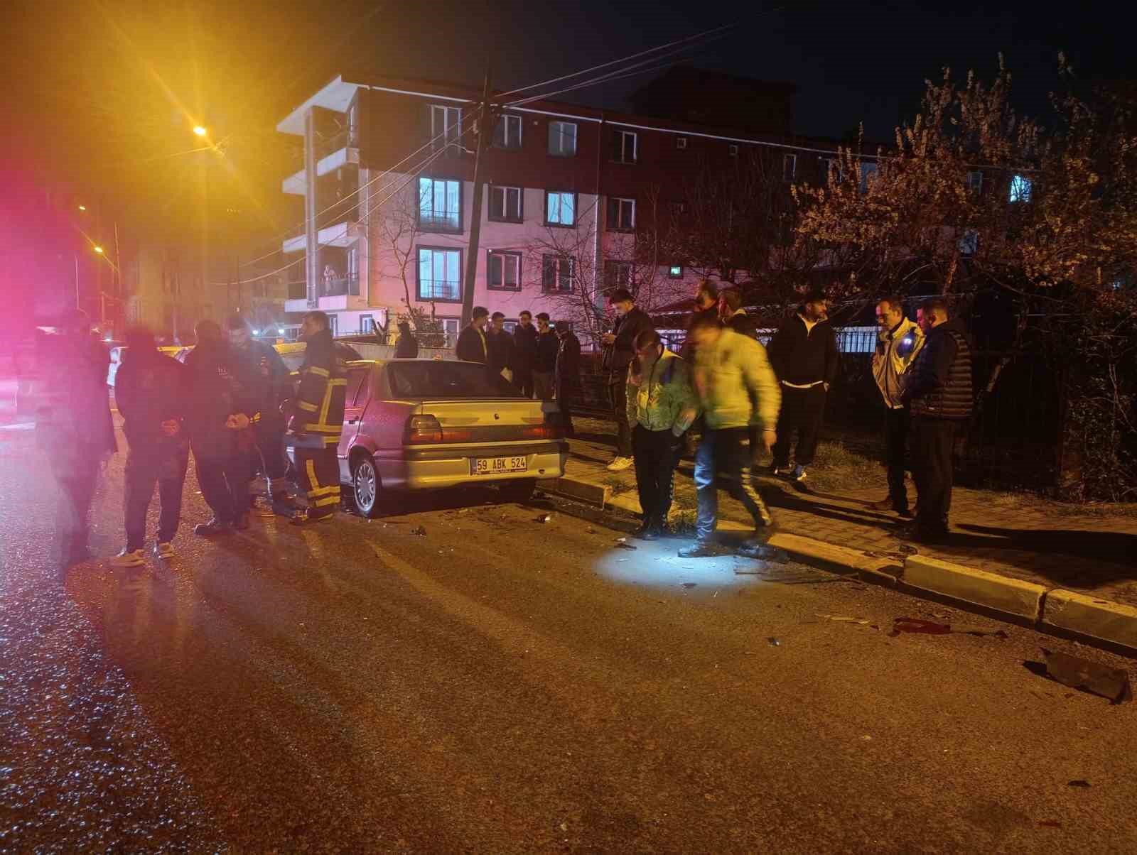 alkollu ve ehliyetsiz surucu dehset sacti 2 yarali 1