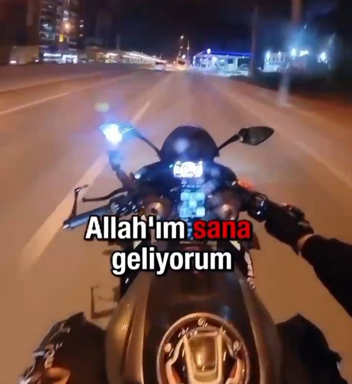 allahim sana geliyorum dedi belediye otobusune carpti 1 lCQmziGL