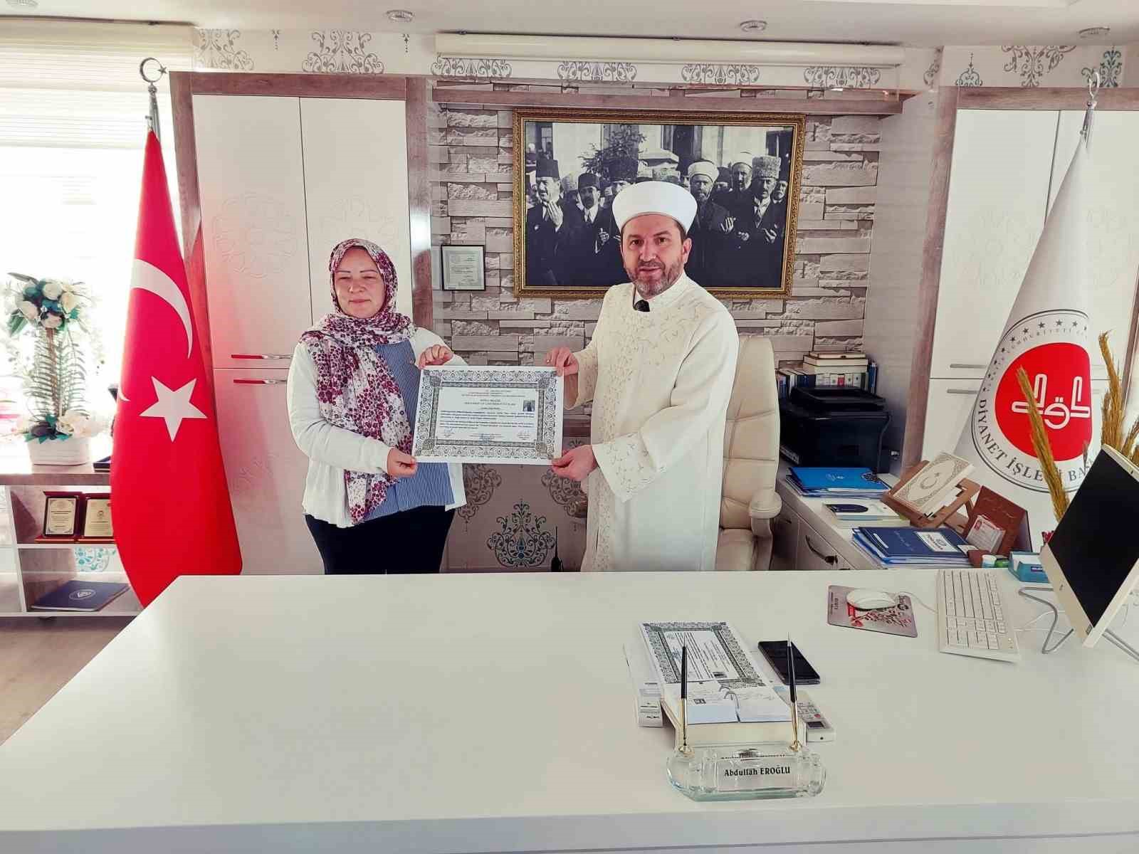 alman kadin kelime i sehadet getirerek musluman oldu 0 NrPA9d1I