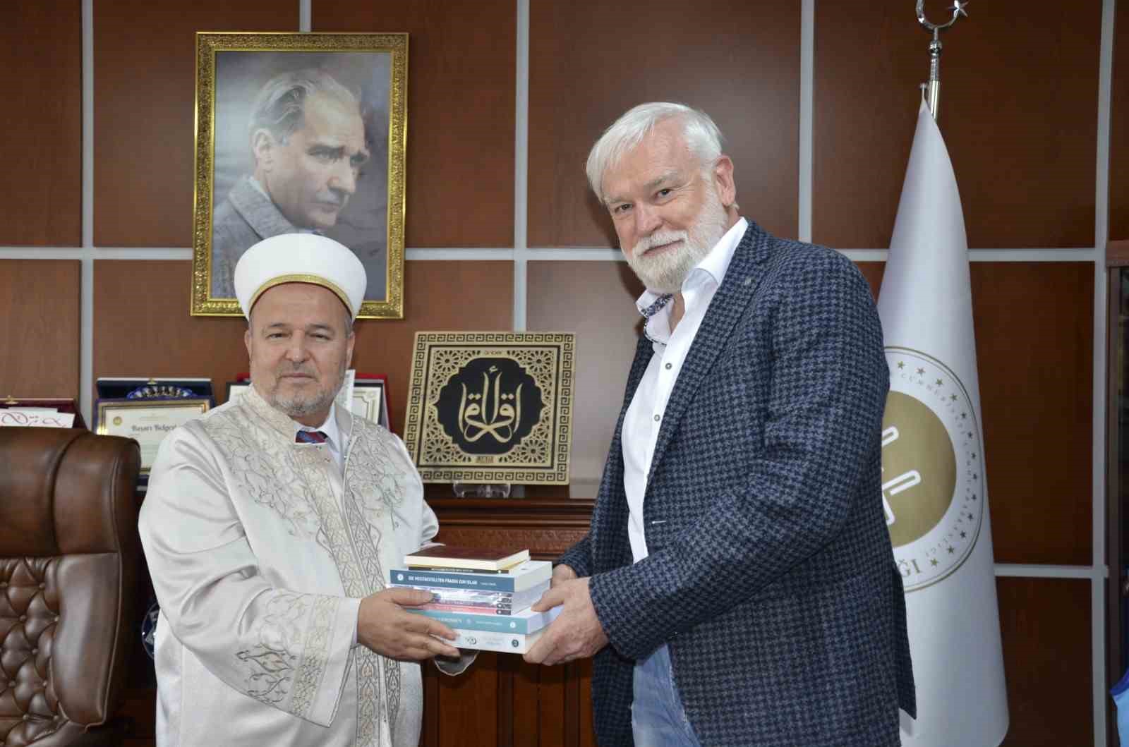 alman vatandasi peter nevsehirde musluman oldu 1 6TSTwrYL