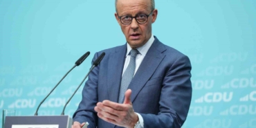 almanya-basbakani-merz-trump-irandaki-saldirilari-erteledigi-icin-minnettarim-qfxUI3Hz.jpg