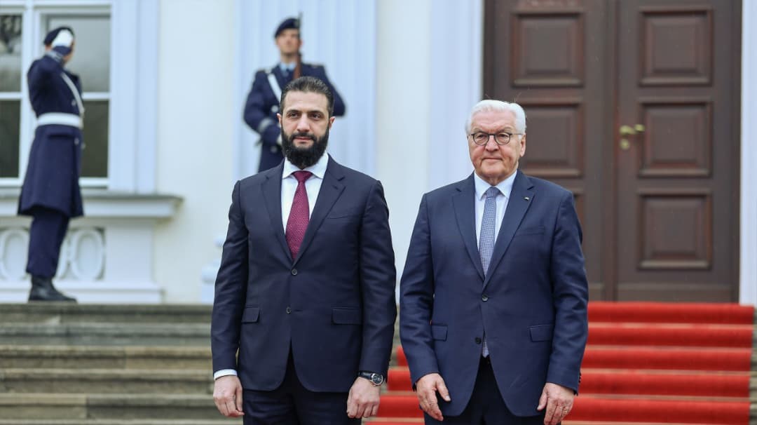 almanya cumhurbaskani steinmeier suriyeli mevkidasi es sara ile gorustu 6