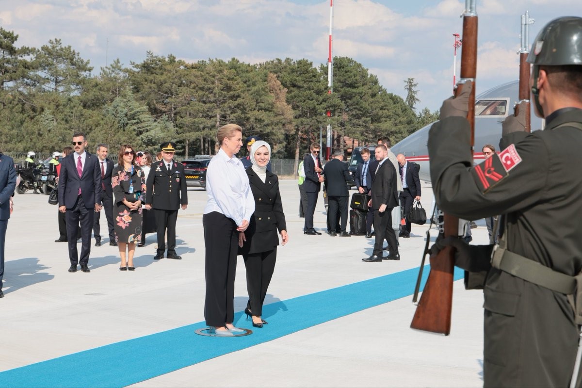 Almanya Şansölyesi Merz ve Danimarka Başbakanı Frederiksen Ankara’da 8 almanya sansolyesi merz ve danimarka basbakani frederiksen ankarada 4 GPJnQFNS