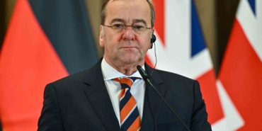 almanya-savunma-bakani-pistorius-trump-alaskada-putini-kirmizi-halida-karsilayarak-savasin-gidisatini-etkiledi-lAdA38bq.jpg