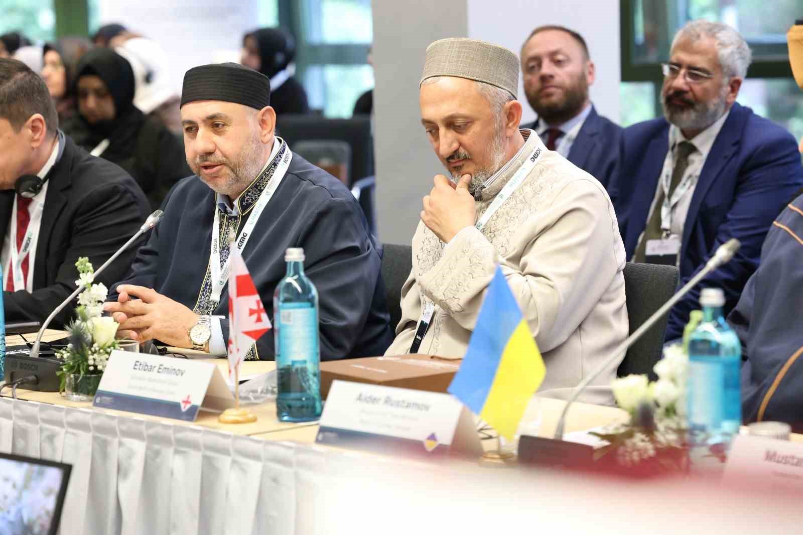 Almanya’dan Moğolistan’a Müslüman toplumların gündemi Köln’de ele alındı 28 almanyadan mogolistana musluman toplumlarin gundemi kolnde ele alindi 24 EkmnOFMV